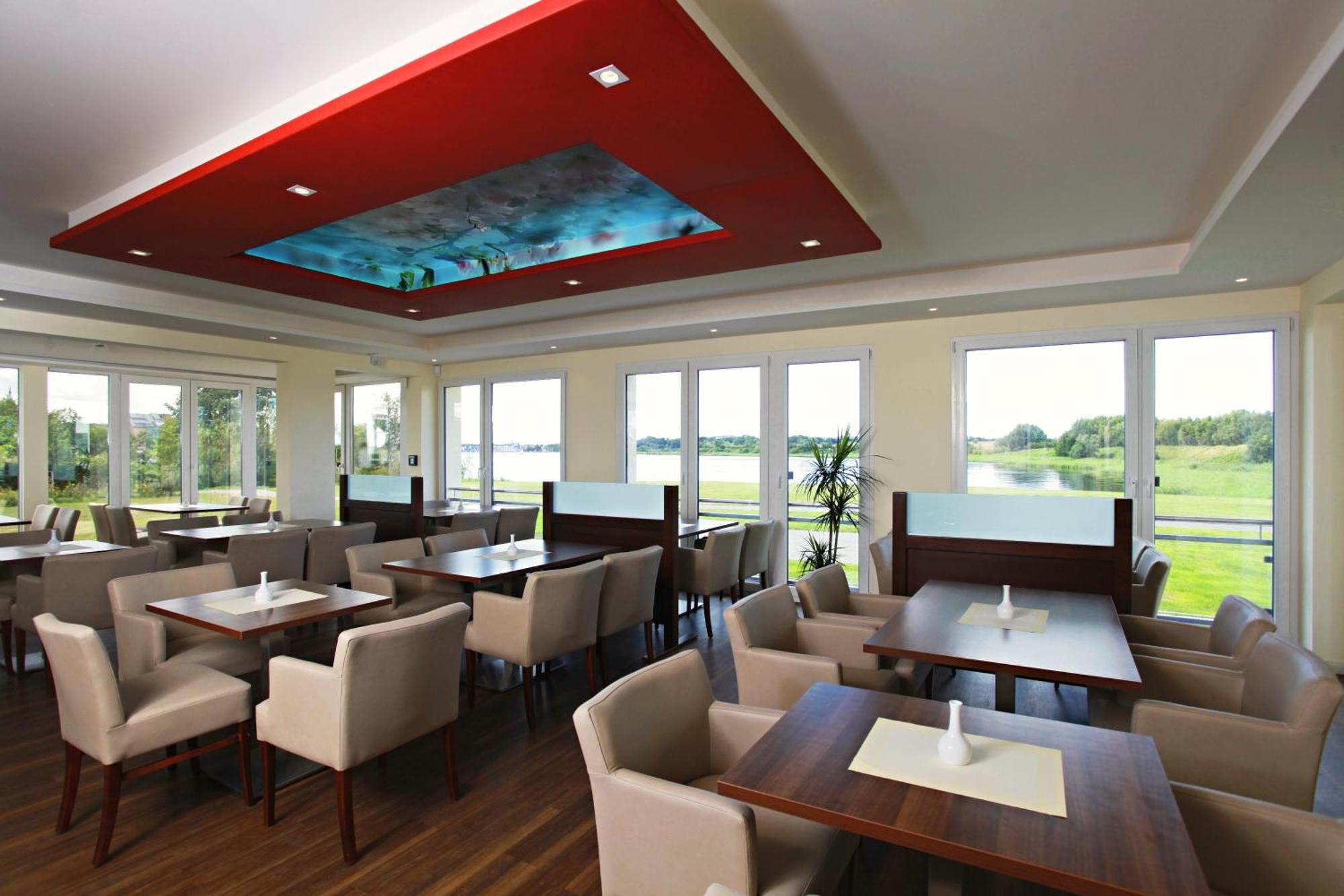 Hotel Warnow 3*
